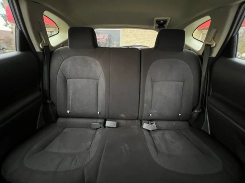 Used 2013 Nissan Rogue S w/ Special Edition Pkg AWD/4WD image 29