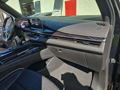 Used 2021 Cadillac Escalade ESV Sport w/ Driver Assist Tech Package image 12