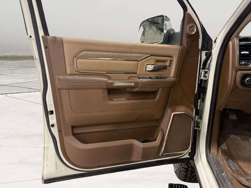 Used 2020 RAM 3500 Limited image 16