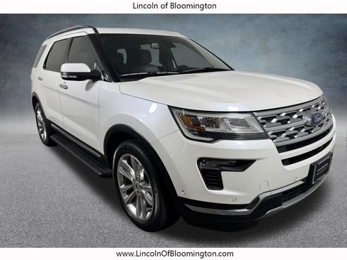 Used 2018 Ford Explorer Limited w/ Equipment Group 301A AWD/4WD image 9