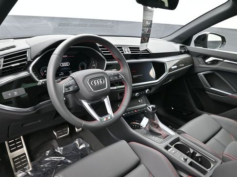 New 2025 Audi Q3 2.0T Premium Plus image 7