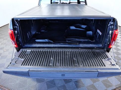 Used 2016 Ford F150 Platinum w/ Equipment Group 701A Luxury AWD/4WD image 9