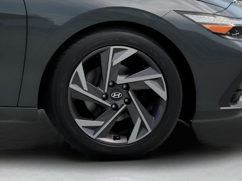 New 2026 Hyundai Elantra SEL Sport Premium FWD image 10