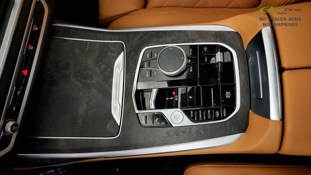 Used 2026 BMW X7 xDrive40i AWD/4WD image 72