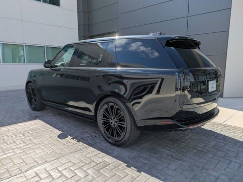 New 2026 Land Rover Range Rover Long Wheelbase SE AWD/4WD image 7