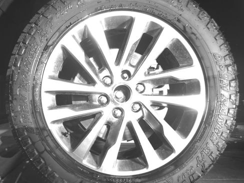 Used 2018 Ford Expedition Limited w/ Equipment Group 301A AWD/4WD image 15