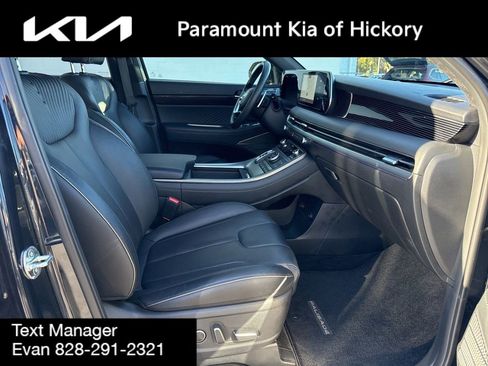Used 2023 Hyundai Palisade Calligraphy image 35