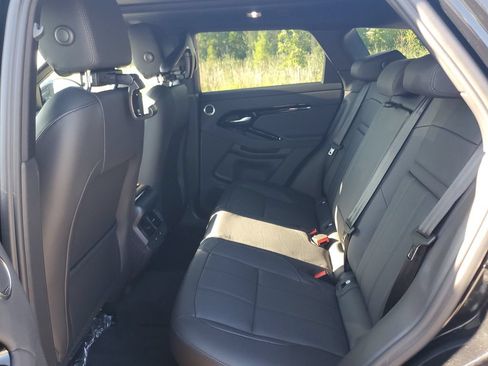 Used 2026 Land Rover Range Rover Evoque S AWD/4WD image 27