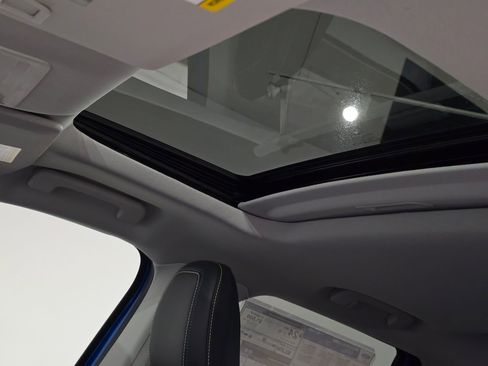 New 2025 Ford Maverick Lobo image 21