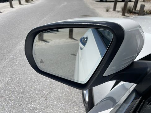 Used 2018 Mercedes-Benz GLC 300 image 27