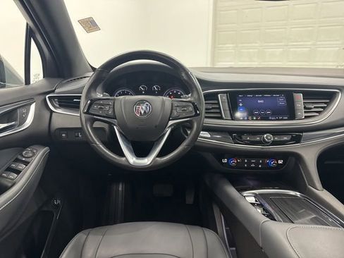 Used 2023 Buick Enclave Essence w/ Experience Buick Package FWD image 20