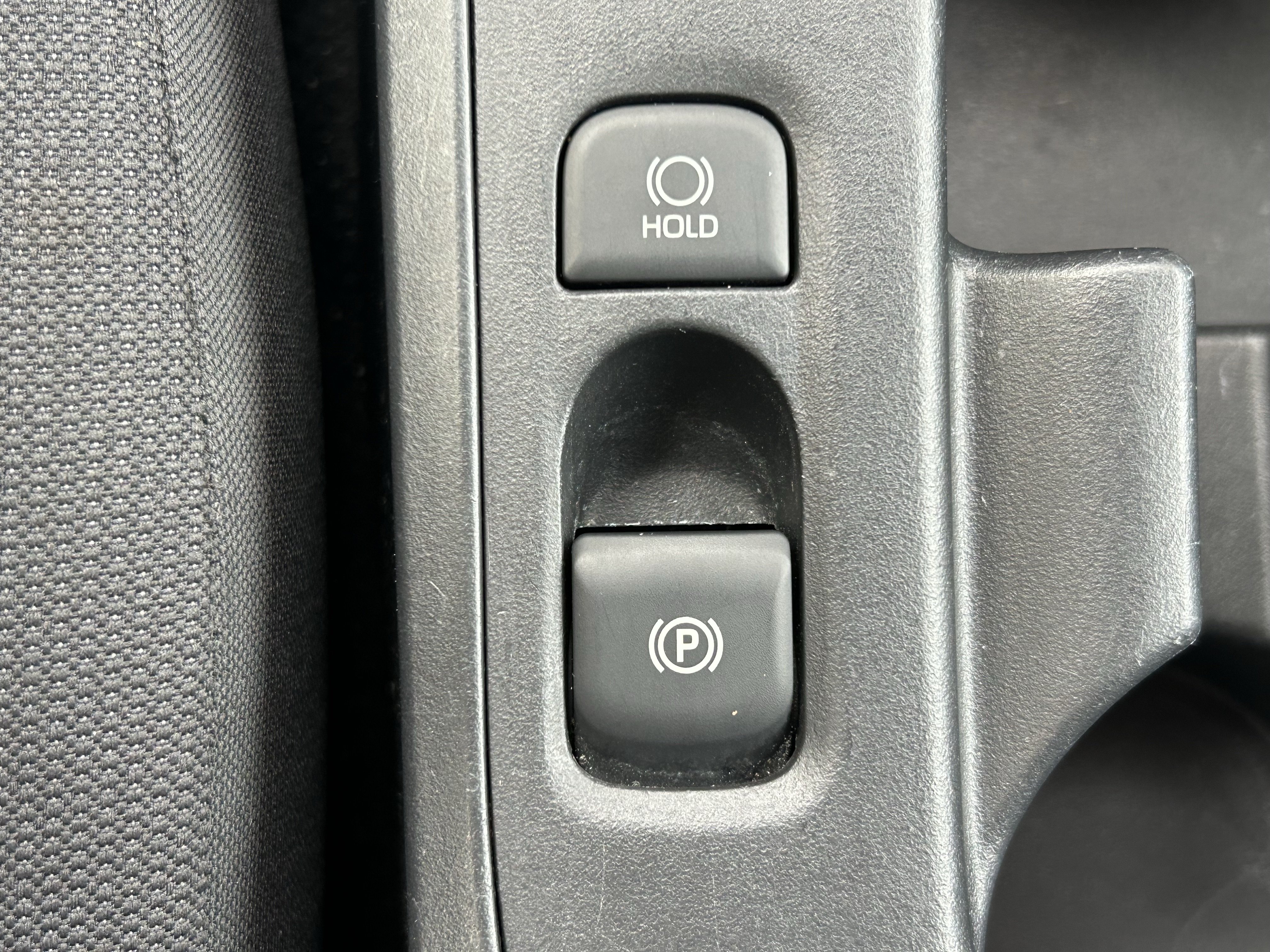 Certified 2024 Toyota Corolla LE FWD image 31