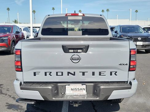 New 2026 Nissan Frontier SV w/ Tow Package AWD/4WD image 17