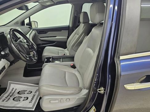 Used 2018 Honda Odyssey EX-L image 2