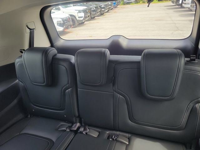 New 2026 Nissan Armada SV RWD image 11