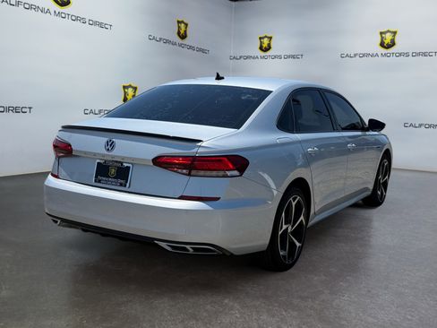 Used 2020 Volkswagen Passat 2.0T R-Line FWD image 5