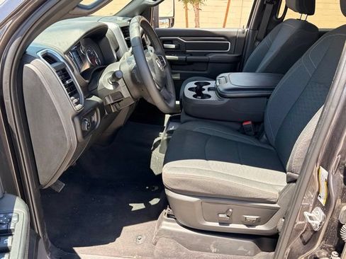 Used 2025 RAM 2500 Big Horn AWD/4WD image 10