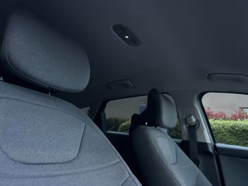 Used 2025 Kia K4 EX image 13