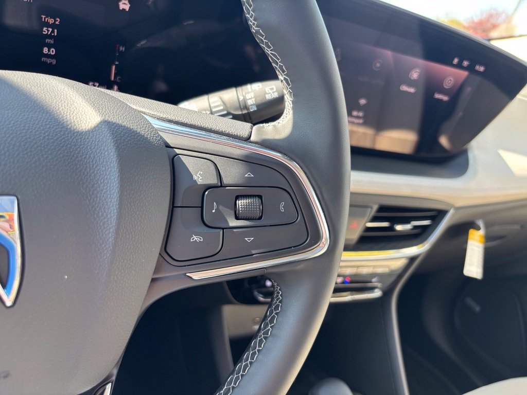 Used 2026 Buick Encore GX Avenir w/ Avenir Technology Package FWD image 33