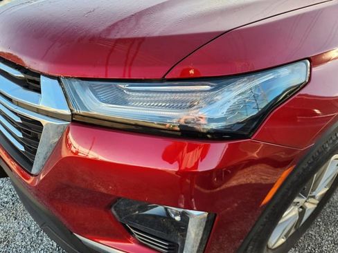 Used 2023 Chevrolet Traverse LT FWD image 6