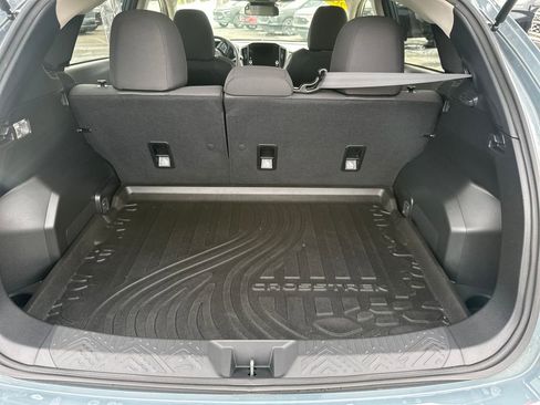 Used 2024 Subaru Crosstrek 2.0i Premium image 12