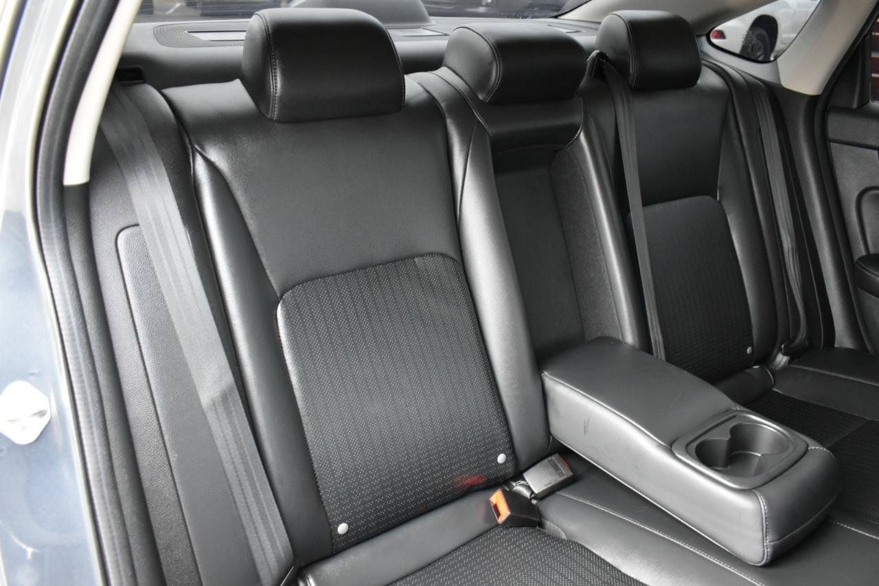 Used 2024 Honda Civic Touring image 29
