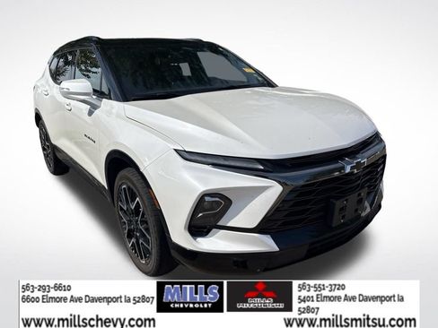 Used 2024 Chevrolet Blazer RS w/ Driver Confidence II Package FWD image 2