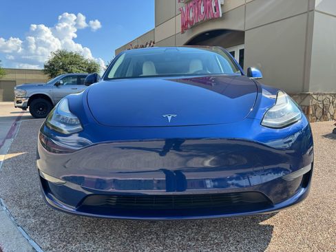 Used 2020 Tesla Model Y Long Range AWD/4WD image 3