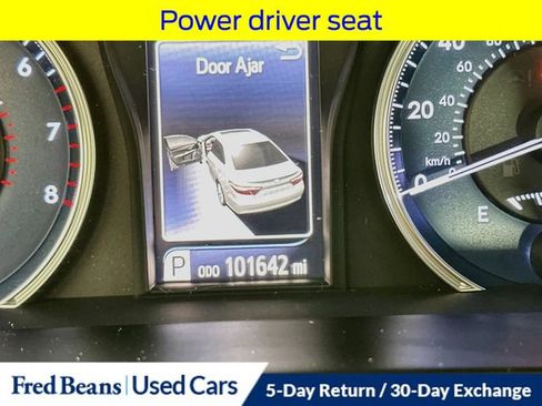 Used 2017 Toyota Camry LE FWD image 15