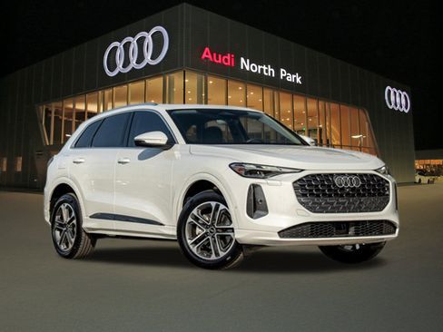 New 2025 Audi Q5 Premium w/ Convenience Package image 1