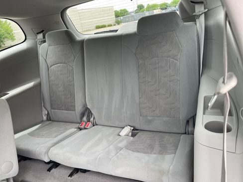 Used 2015 Buick Enclave Convenience FWD image 23