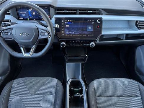 New 2027 Chevrolet Bolt LT w/ Comfort Package image 15