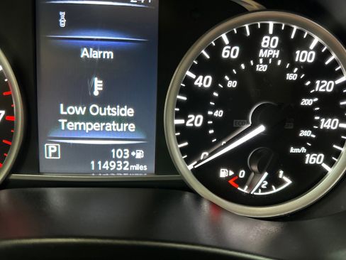 Used 2018 Nissan Sentra SR w/ Protection Package image 22