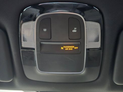 Used 2022 Hyundai Santa Cruz SE FWD image 19