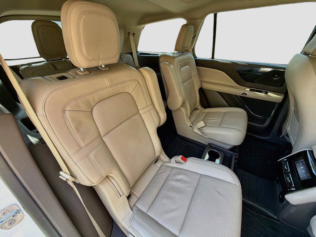 Used 2024 Lincoln Aviator Reserve w/ Elements Package Plus AWD/4WD image 33