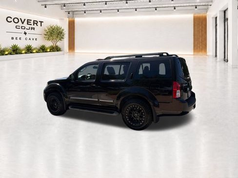 Used 2012 Nissan Pathfinder LE RWD image 8