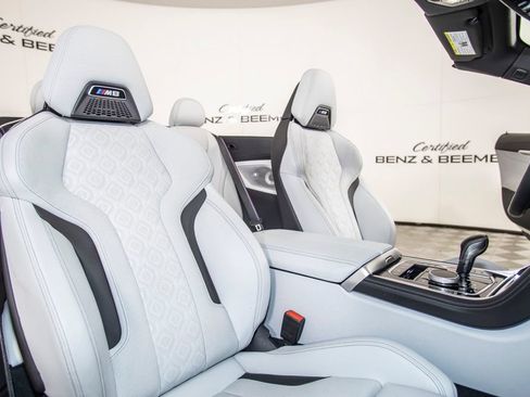 Used 2025 BMW M8 Competition AWD/4WD image 19