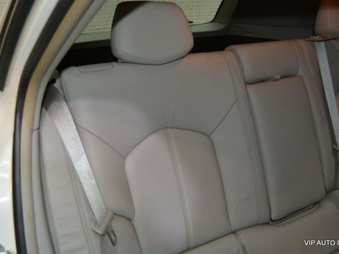 Used 2010 Cadillac CTS Wagon image 23