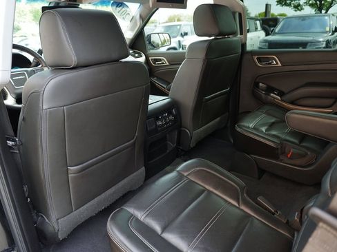 Used 2019 GMC Yukon Denali w/ Denali Ultimate Package AWD/4WD image 29