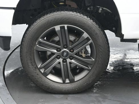 Used 2022 Ford F150 XLT w/ Equipment Group 302A High AWD/4WD image 33