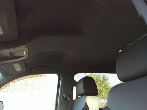 Used 2015 Chevrolet Silverado 2500 LTZ w/ Z71 Package, Off-Road AWD/4WD image 36