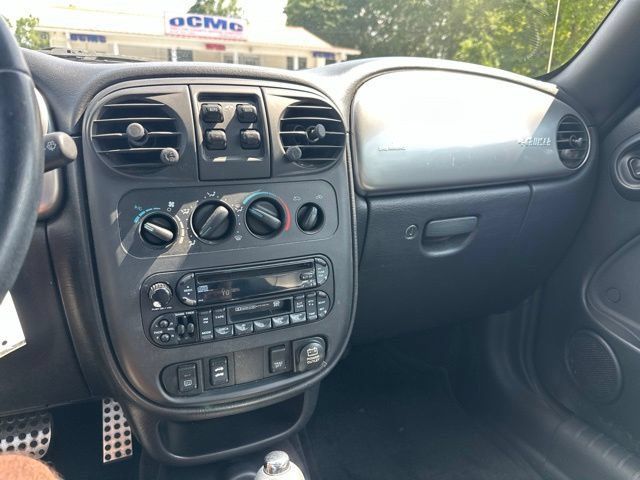 Used 2005 Chrysler PT Cruiser GT FWD image 10
