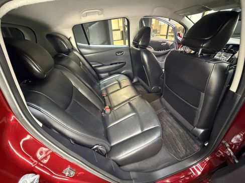 Used 2017 Nissan Leaf SL w/ Premium Package image 23