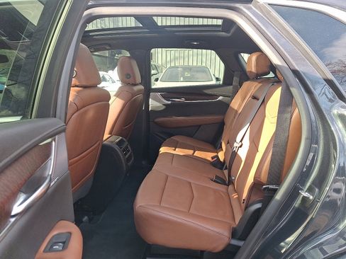 Certified 2023 Cadillac XT5 Premium Luxury image 24