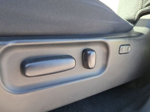 Used 2023 Toyota Tacoma TRD Sport image 15