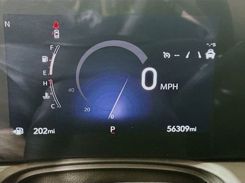 Used 2024 Buick Encore GX Sport Touring image 15