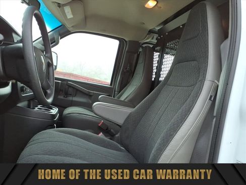 Used 2024 Chevrolet Express 2500 w/ Driver Convenience Package image 13