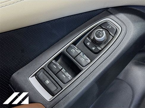 Used 2022 Subaru Ascent Touring w/ Popular Package #2A image 21