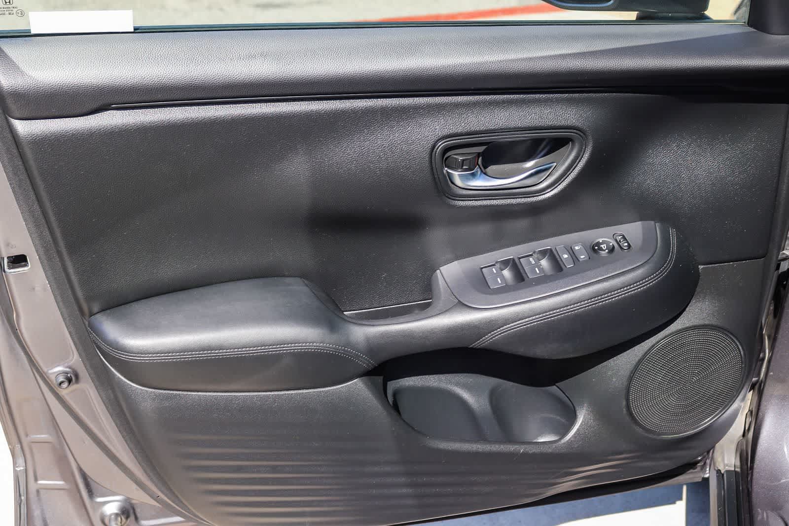 Used 2024 Honda HR-V LX image 20