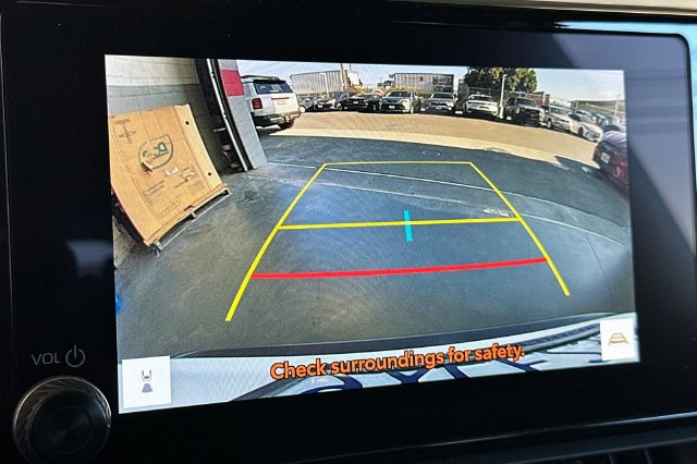 Used 2025 Toyota RAV4 XLE w/ Convenience Package FWD image 24